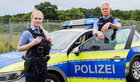 Polizei, Feuerwehr und Bundeswehr